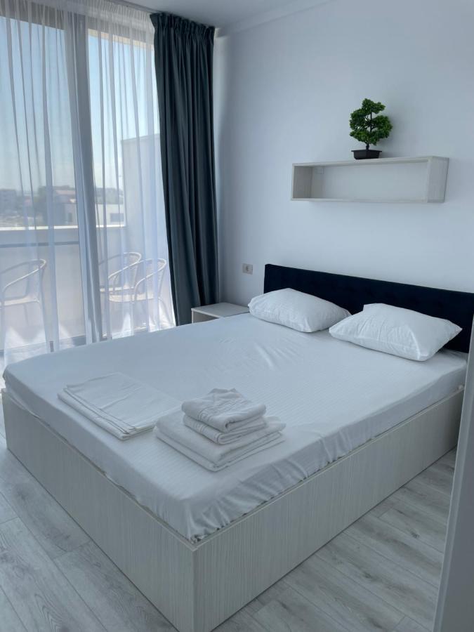 Aquazure Studio Residence Năvodari Extérieur photo