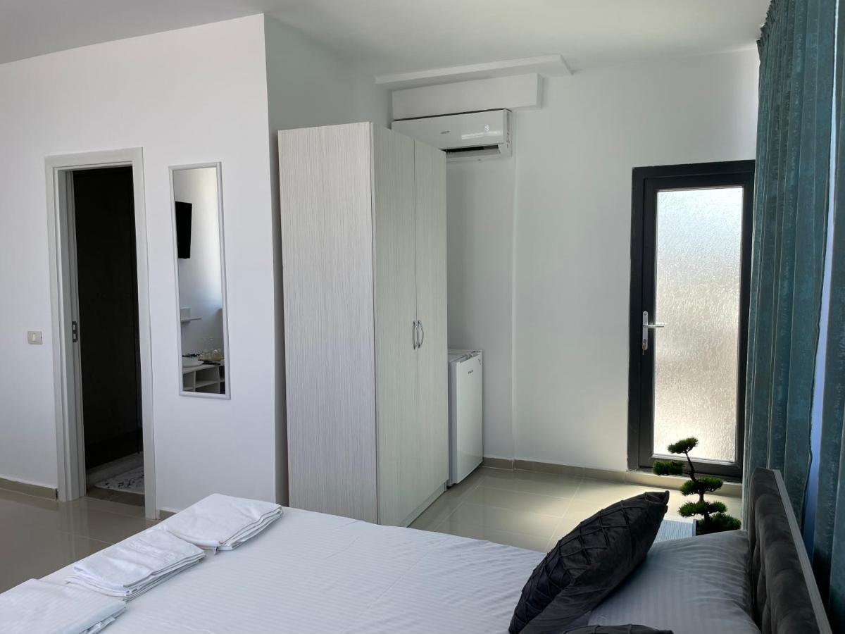 Aquazure Studio Residence Năvodari Extérieur photo