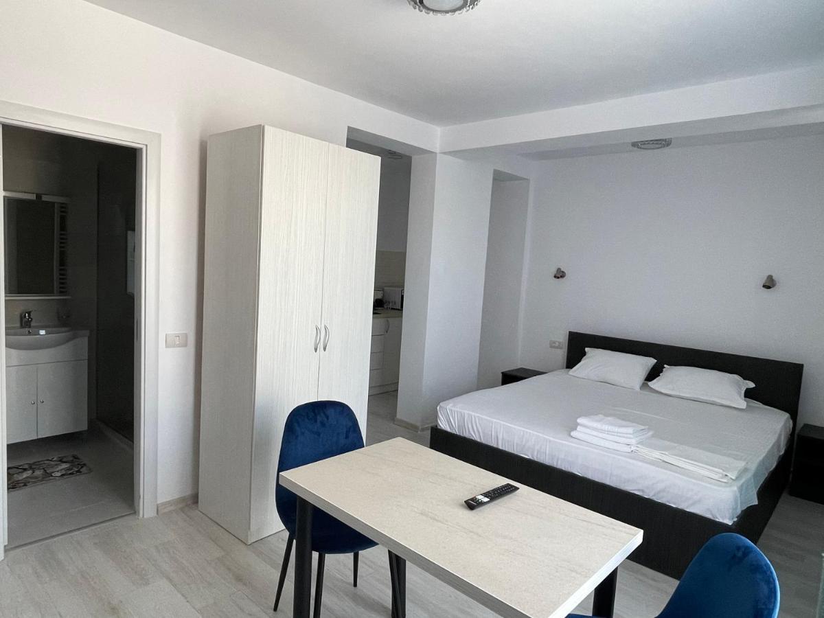 Aquazure Studio Residence Năvodari Extérieur photo
