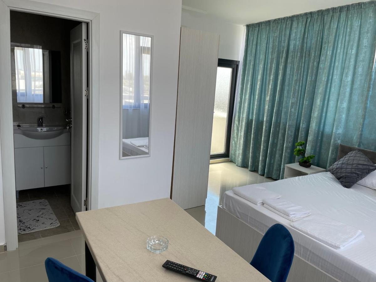 Aquazure Studio Residence Năvodari Extérieur photo
